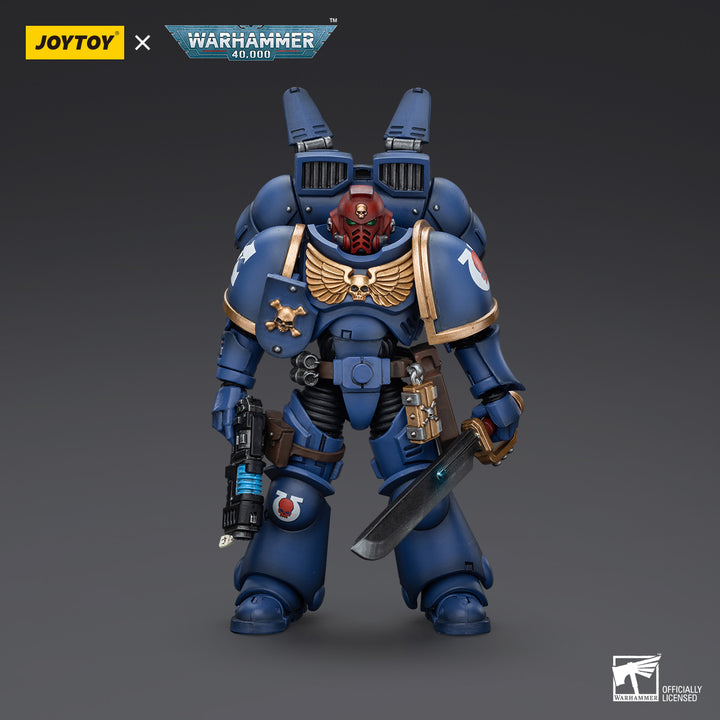 JOYTOY Warhammer 40K Ultramarines Jump Pack Intercessors Sergeant With Plasma Pistol And Power Sword action figure