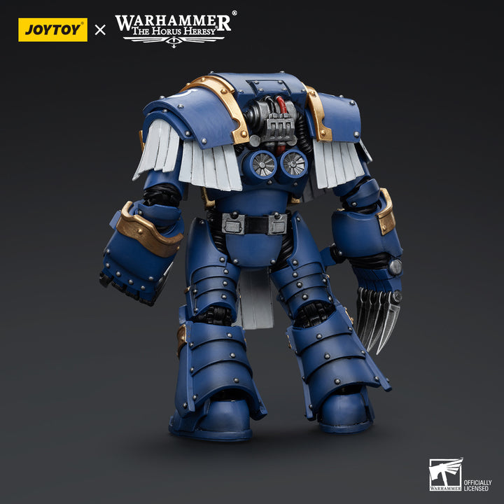 JoyToy Warhammer Ultramarines Cataphractii Terminator Squad Terminator with Lightning Claws action figure