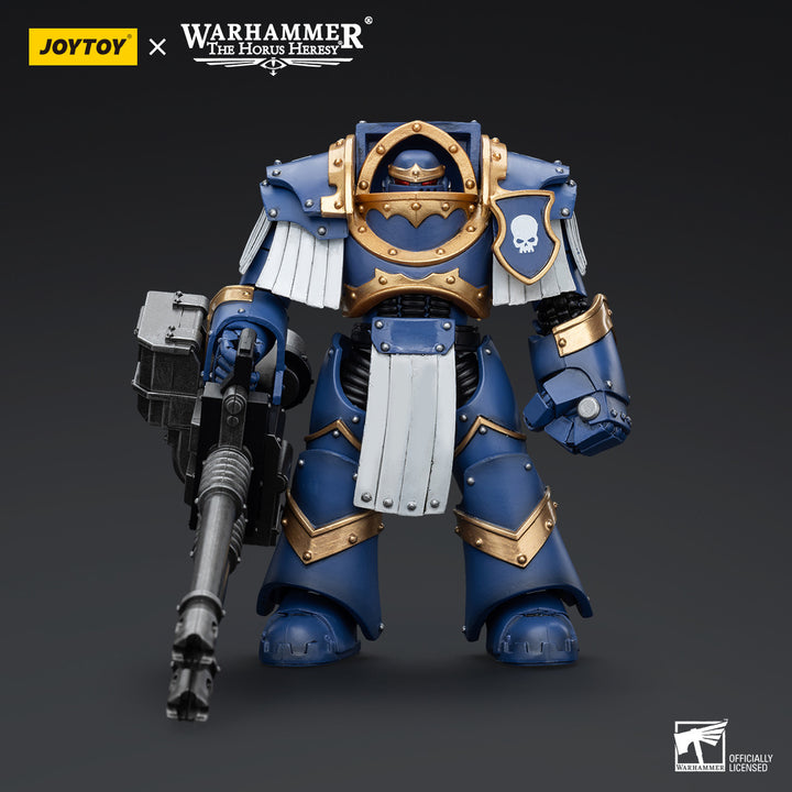 JoyToy Warhammer Ultramarines Cataphractii Terminator Squad Terminator with Reaper Autocannon action figure